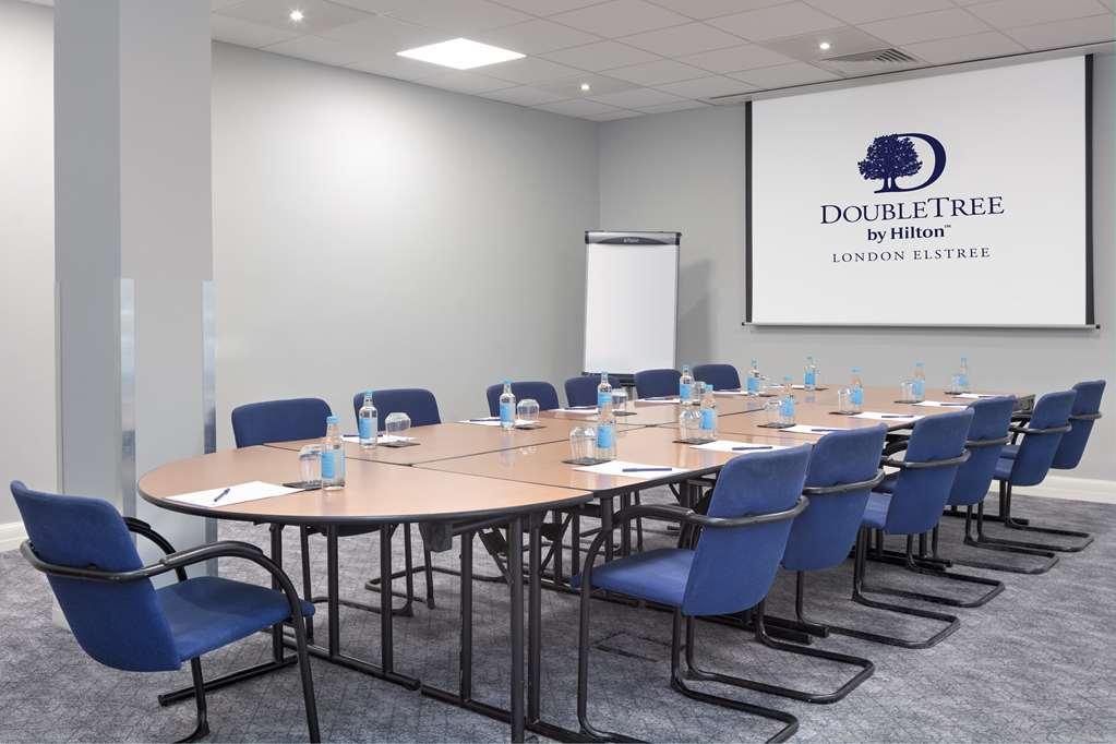 Hotel Doubletree By Hilton London Elstree Borehamwood Udogodnienia zdjęcie