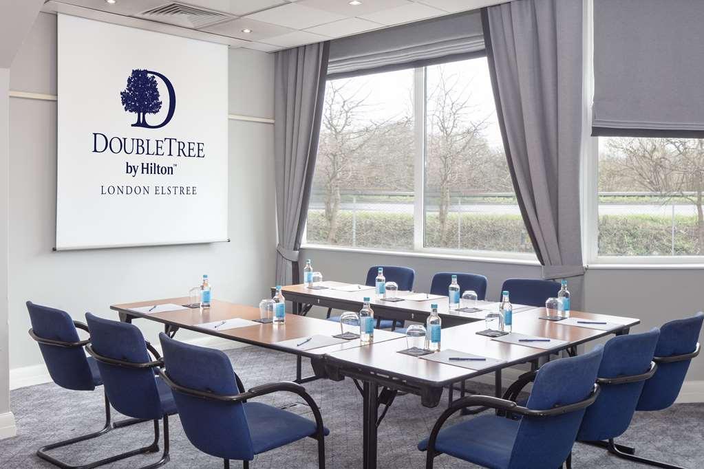 Hotel Doubletree By Hilton London Elstree Borehamwood Udogodnienia zdjęcie